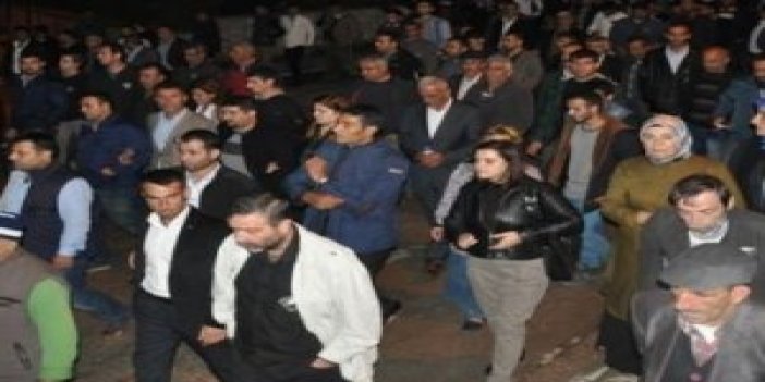 Terör kurbanının cenazesinde HDP'lilere şok!