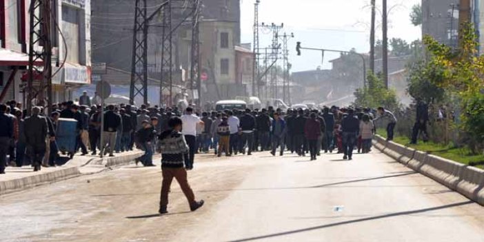 Hakkari'de gerginlik 2 kişi öldü