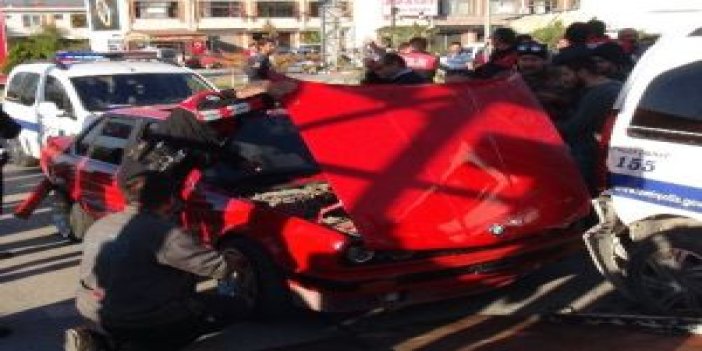 Şüpheli araç paniği: 2 polis yaralandı