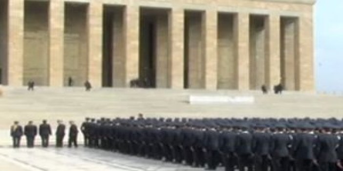 Emniyet teşkilatı Atatürk’ün huzuruna çıktı