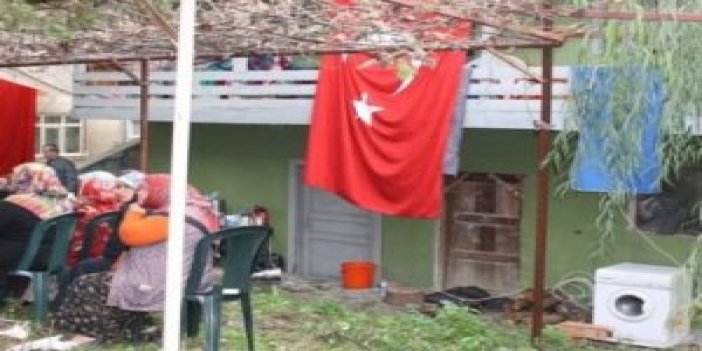 Başbakan Davutoğlu'ndan şehit evi talimatı
