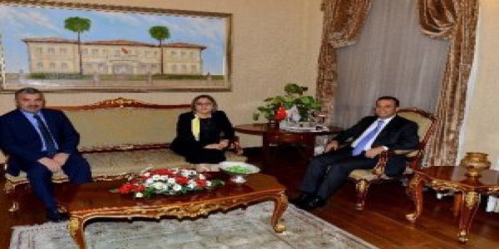 Büyükşehir Belediye Başkanlarından Antalya Valiliğini Ziyaret Etti