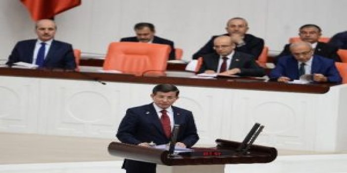 Davutoğlu, yeni hükümetin yol haritasını açıkladı
