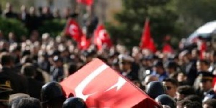 Derik'te 1 asker şehit, 7 PKK'lı öldürüldü