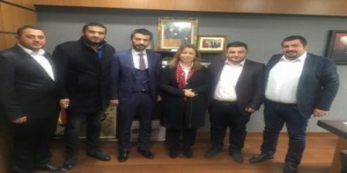 AK Partili Gençlerden Bakan Tüfenkci’ye Ziyaret