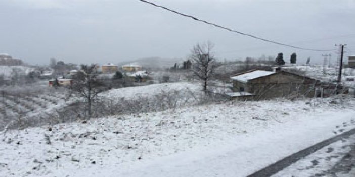 Trabzon'a kar geldi!