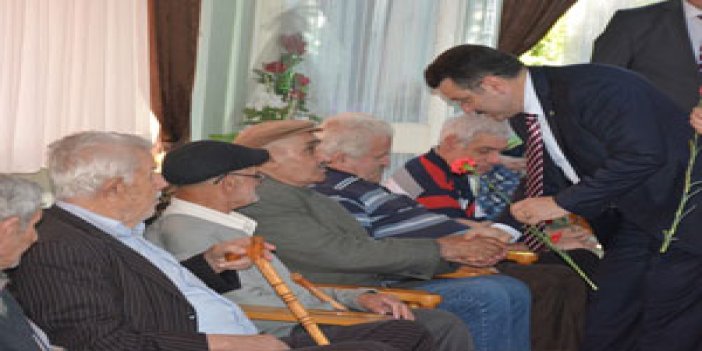 Trabzon'da Hasta ve Yaşlılara Şefkat Eli