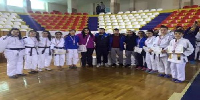 Analig Judo'da Trabzon Rüzgarı