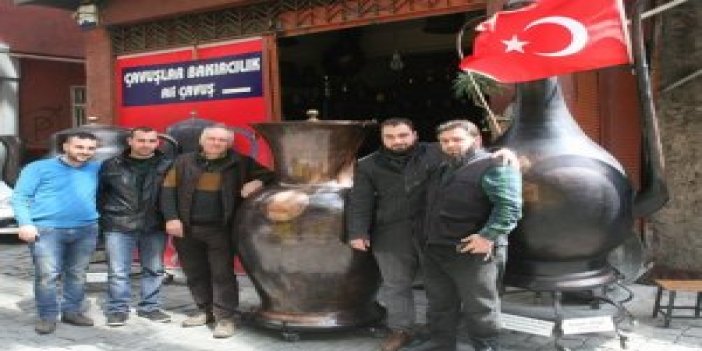 Trabzonlu usta dünyanın en büyük bakracını yaptı