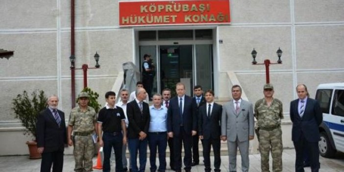 Trabzon Valisi Yavuz Sürmene ve Köprübaşı'nı ziyaret etti