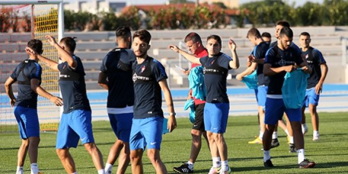 Trabzonspor'un Slovakya kampı başladı