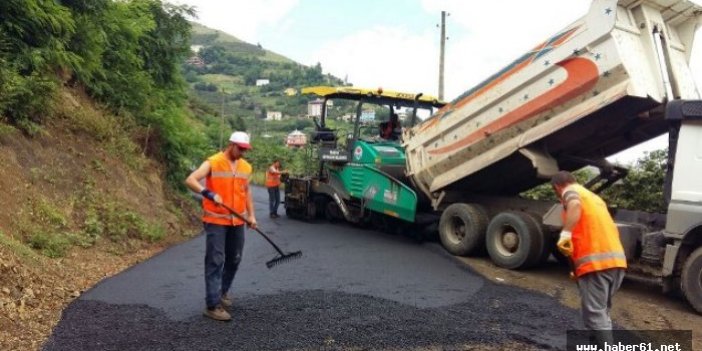 Trabzon'da yol çalışmaları devam ediyor