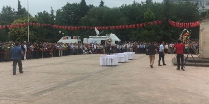 Trabzon şehitleri için tören