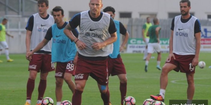 Trabzonspor'da savunmada büyük rekabet
