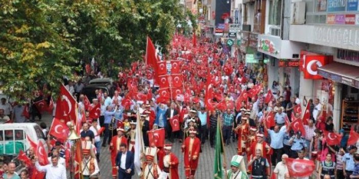 Trabzon'da ilk demokrasi yürüyüşü orada oldu