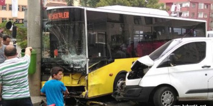 Trabzon'da otobüs kaza yaptı