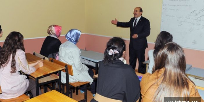 Trabzon'da Büyükşehir 495 öğrenciyi üniversiteli yaptı