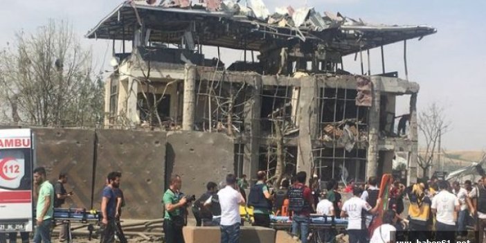Trafik Müdürlüğü'ne bombalı araçla saldırı: 7 şehit