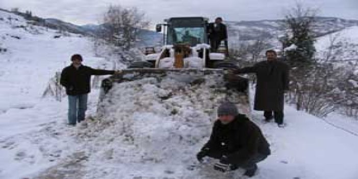 Trabzon'da köy yolları kapandı