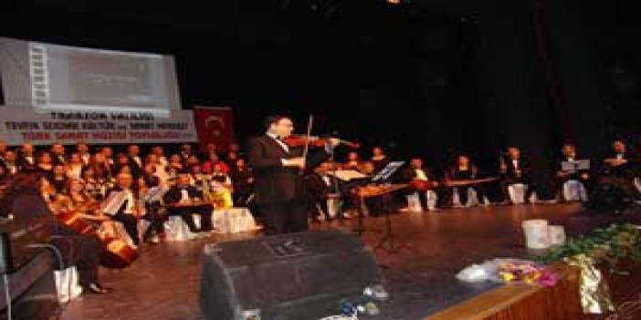 Trabzon'da yeni yılın ilk konseri