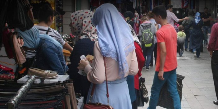 Trabzon'da çarşı pazar hareketlendi