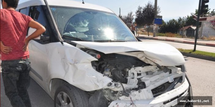 Polis aracı kaza yaptı: 6 yaralı
