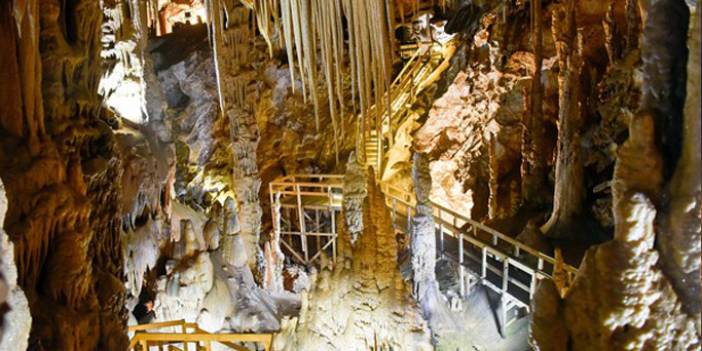 Karaca Mağarası'nı 9 günde  8 bin 575 kişinin ziyaret etti. 20-09-2016