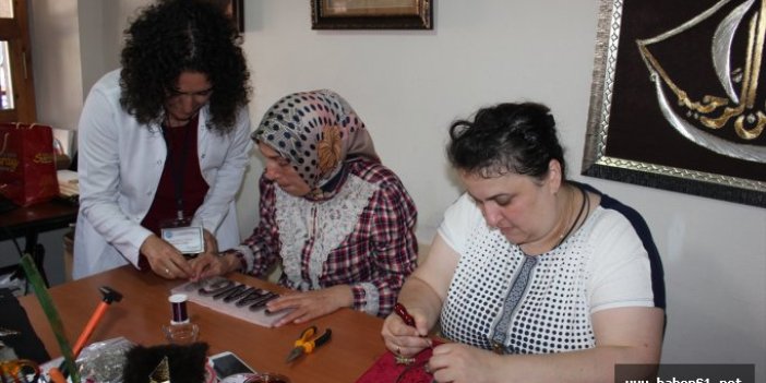 Osmanlı sanatı Filografi kadın elinde hayat buluyor