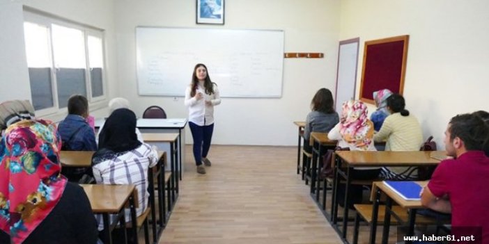 Trabzon'da ücretsiz dershanede eğitime başlandı