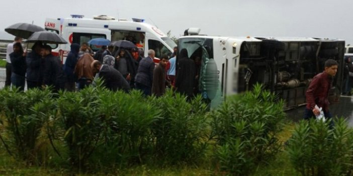Rize'da yolcu midibüsü kaza yaptı! 27 yaralı