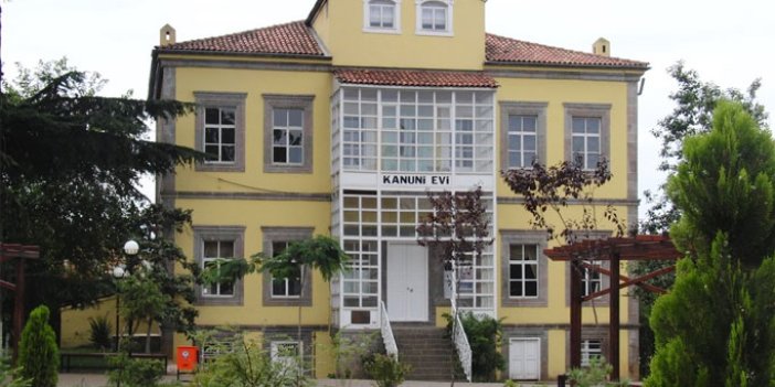 Trabzon'da 11 öğrenciye tarih gezisi