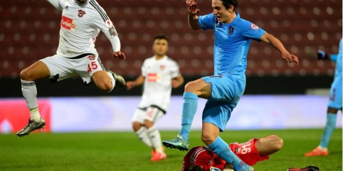 Trabzonspor'da genç futbolcular şans bekliyor