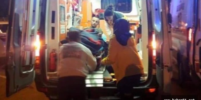Trabzonlu genç yaralarına aldırmadan şehidinin cenazesine koştu