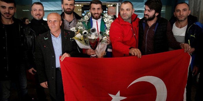 Şampiyon kick boksçu Trabzon'da