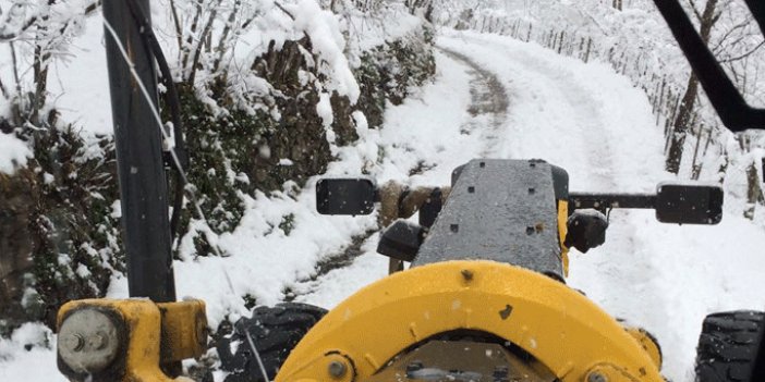 Trabzon'da karda mahsur kalan işçiler kurtarıldı