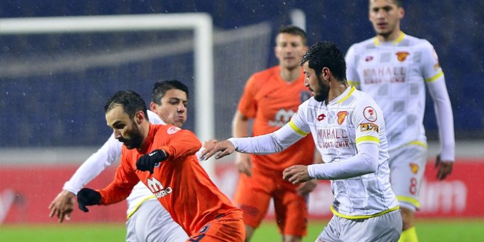 Başakşehir farklı kazandı: Tam 8 gol