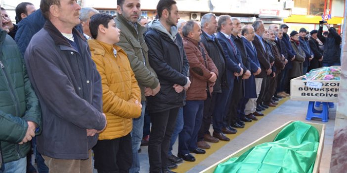 Trabzon'da öldürülen 4 kişiye son görev