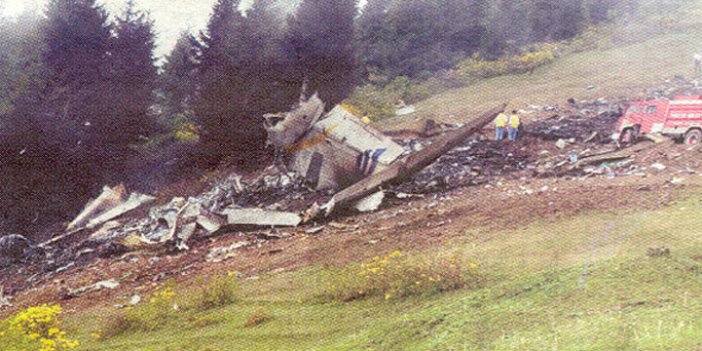 Trabzon'daki uçak kazası 14 yıl sonra istifa getirdi