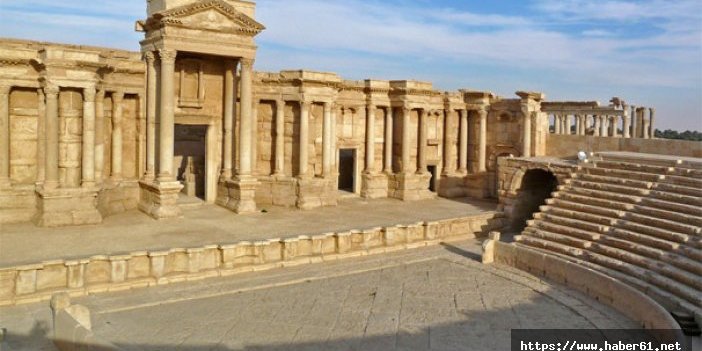 IŞİD antik kenti imha etti!