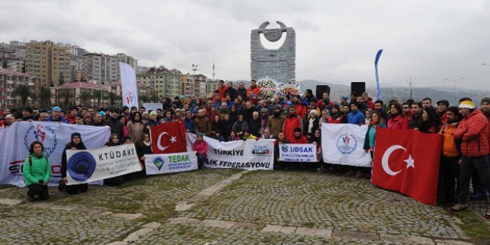 Trabzon'da 10 dağcı anıldı