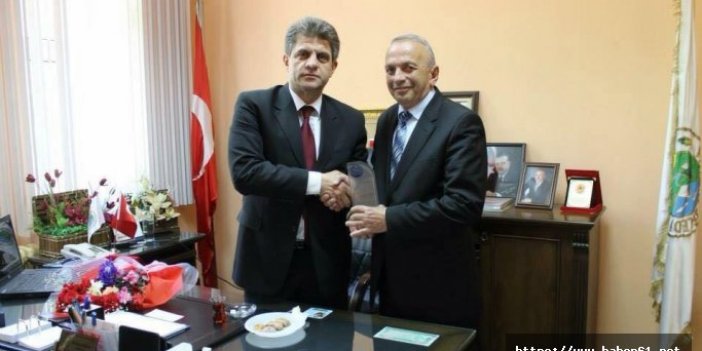 Trabzon'da eski Belediye Başkanı hayatını kaybetti