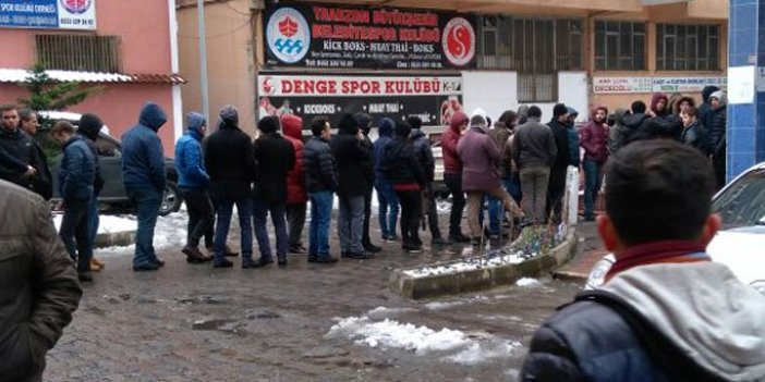 Trabzonspor taraftarı biletlere akın etti