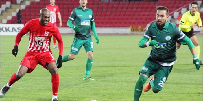 Ümraniyespor Giresunspor maçı canlı yayını TRT Spor’dan izleyebilirsiniz