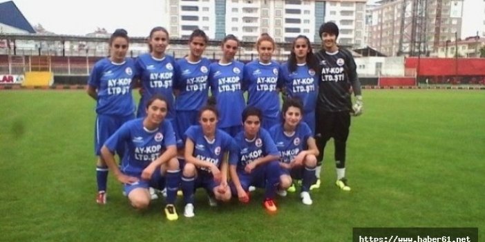 Hakkari'de kadınlar futbolda söz sahibi oldu