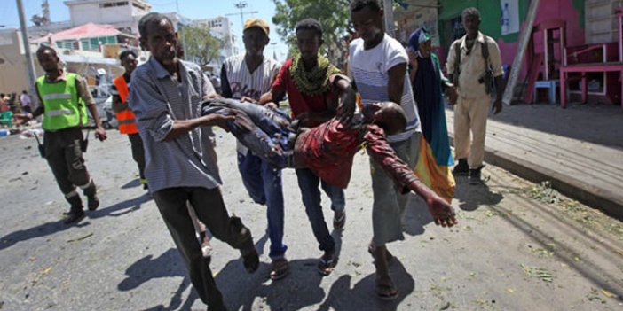 Somali'de intihar saldırısı!