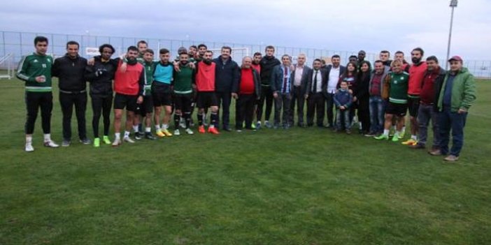 Trabzonsporlu taraftarlardan Şanlıurfa'ya destek