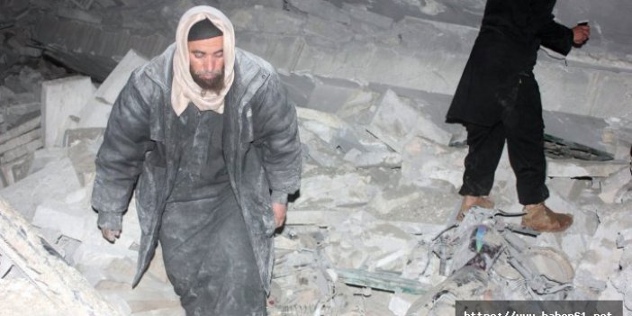Namaz vakti camiye bombalı saldırı! 63 kişi öldü