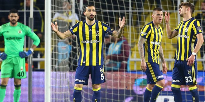 Konyaspor Fenerbahçe'yi mağlup etti