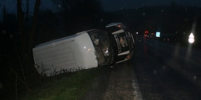 Samsun'da minibüs ile otomobil çarpıştı: 9 yaralı