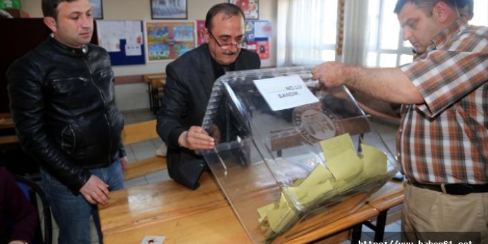 Rize'de oy sayım işlemi başladı